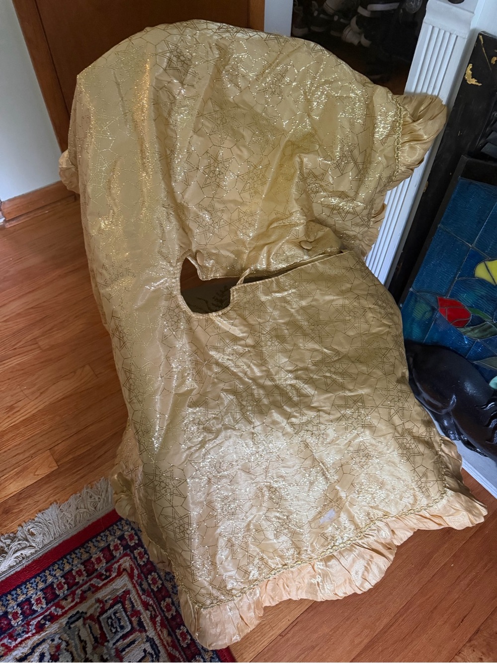 Vintage Gold Tone Puffy Christmas Tree Skirt With Glittery Star Accent, 52"